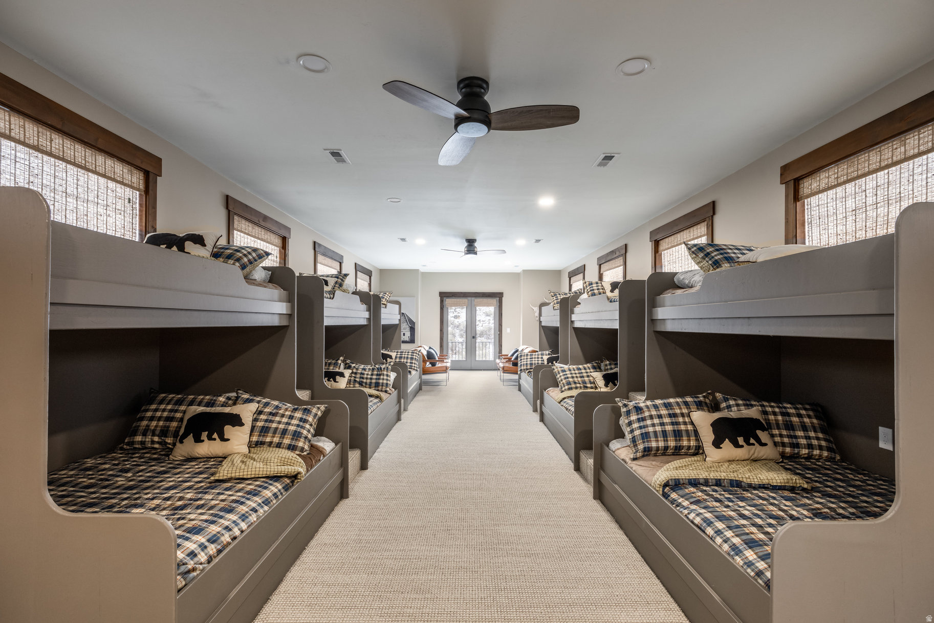 GREENERHILLS - Residential