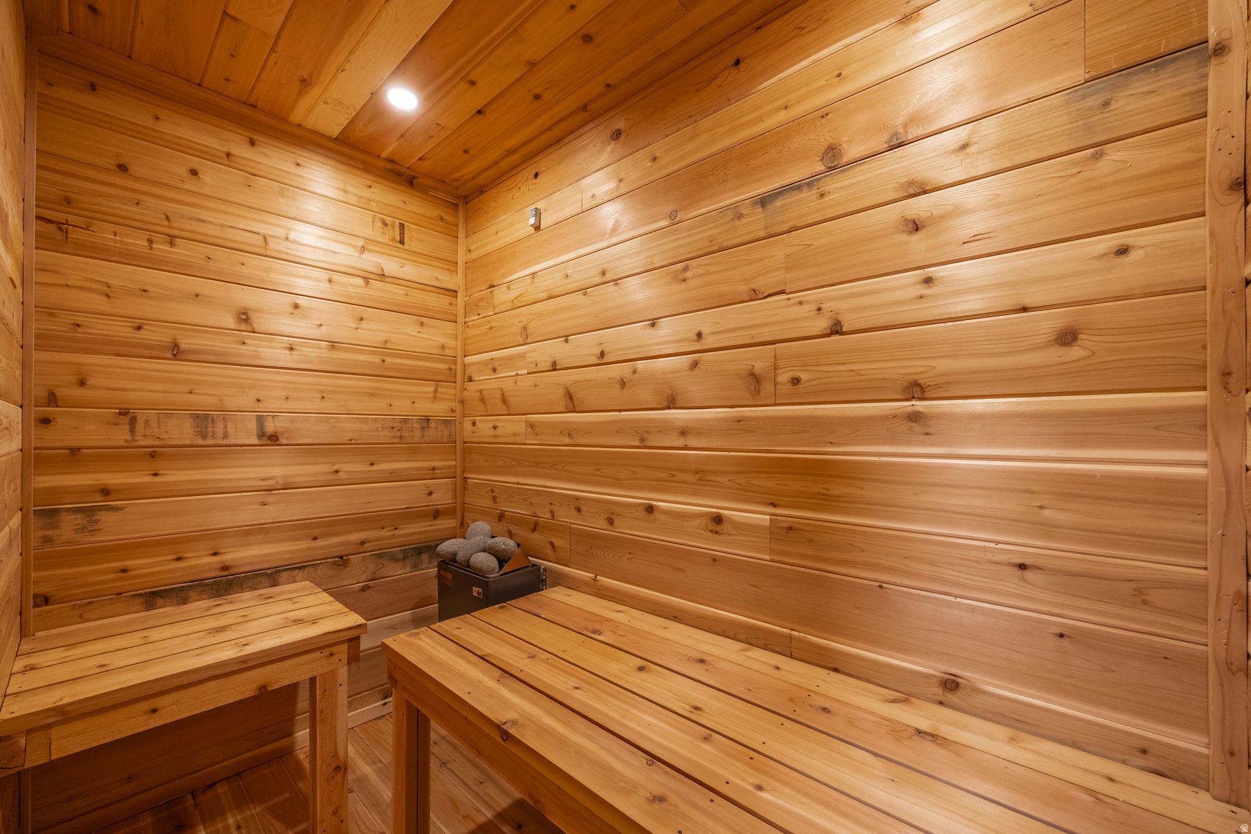 GREENERHILLS - Residential