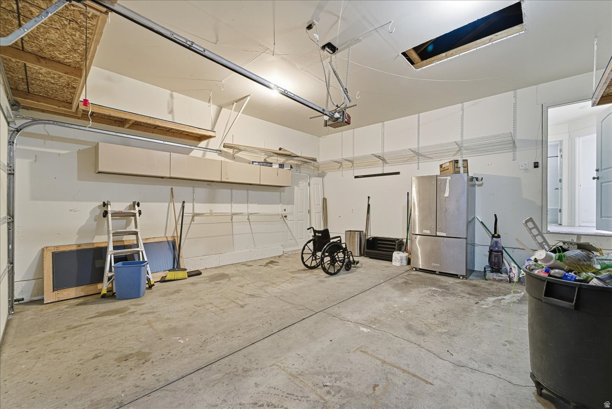 WESTLAND COVE - Residential