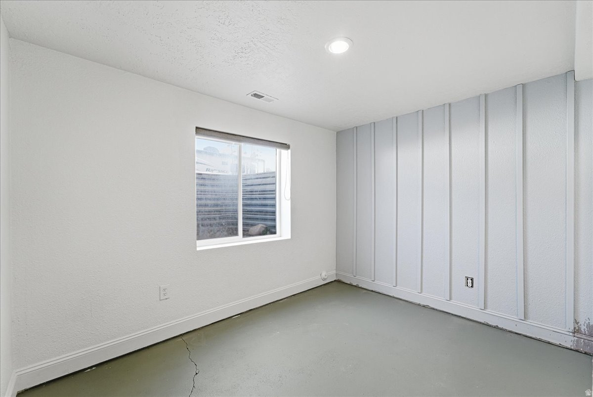 WESTLAND COVE - Residential