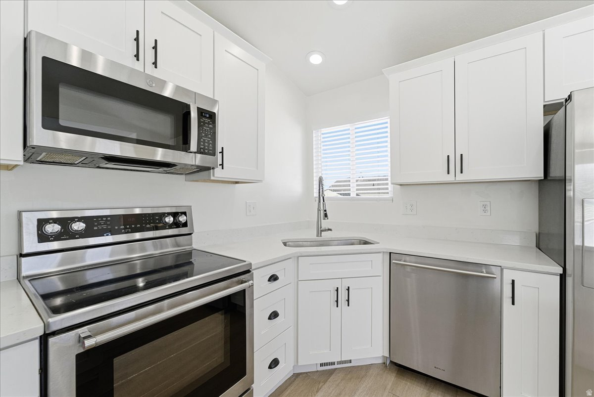 WESTLAND COVE - Residential