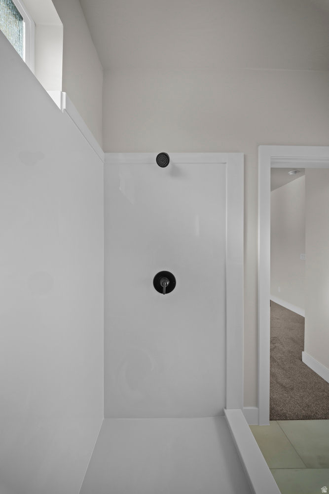 SOUTH DESERT - Residential