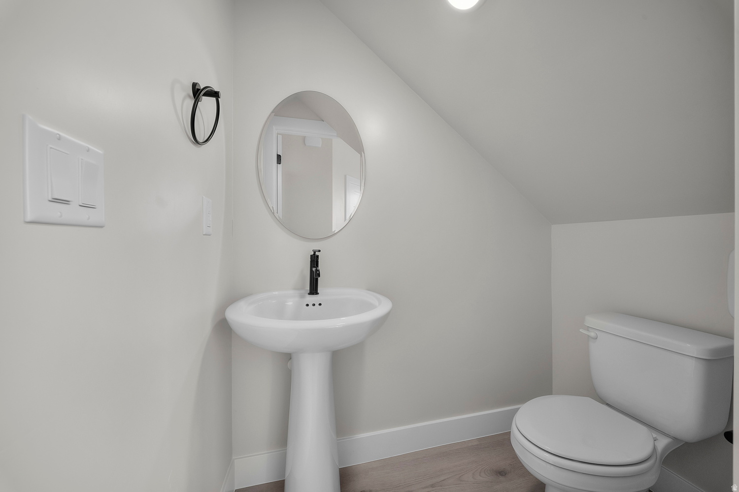 SOUTH DESERT - Residential