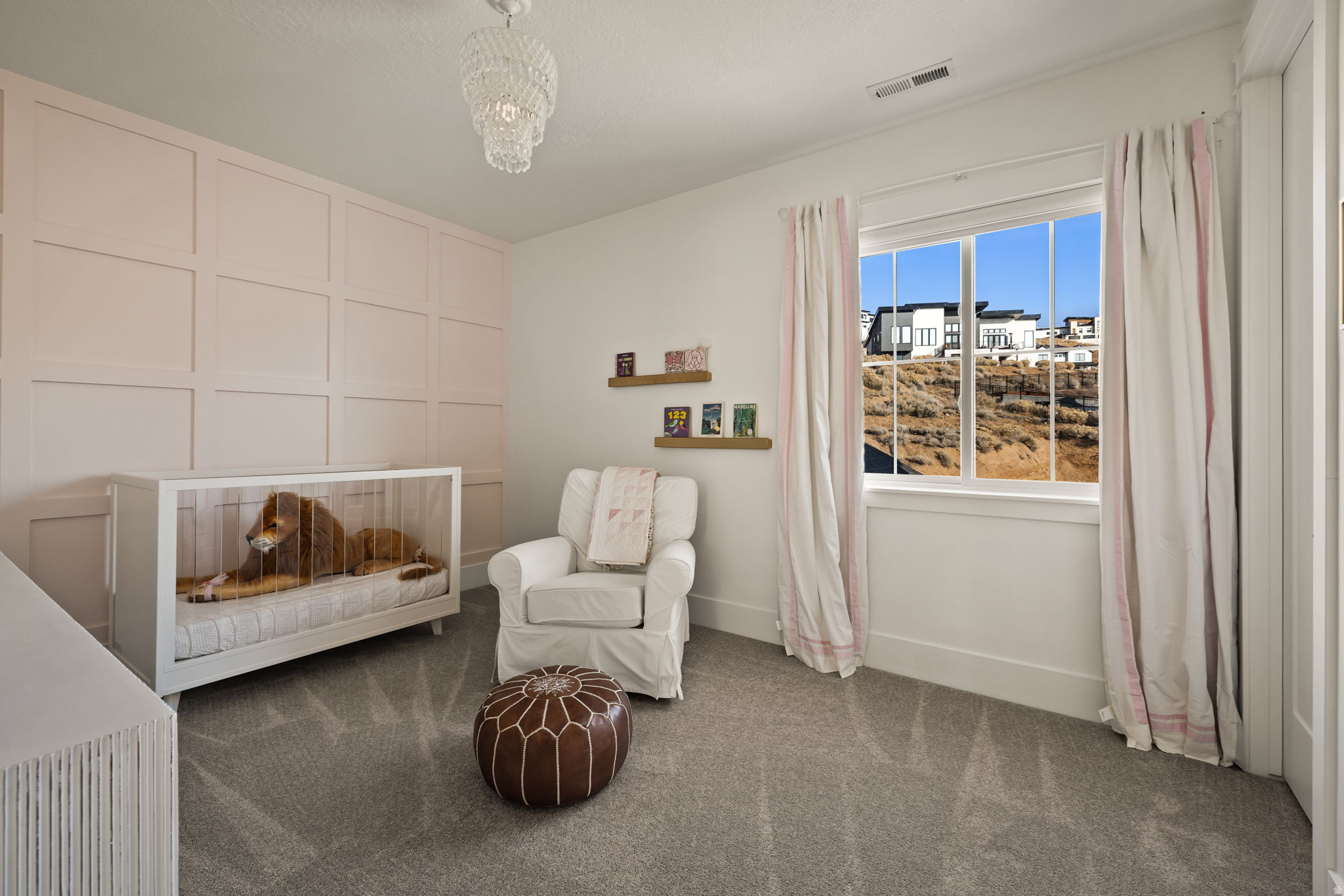 TRAVERSE MOUNTAIN - Residential