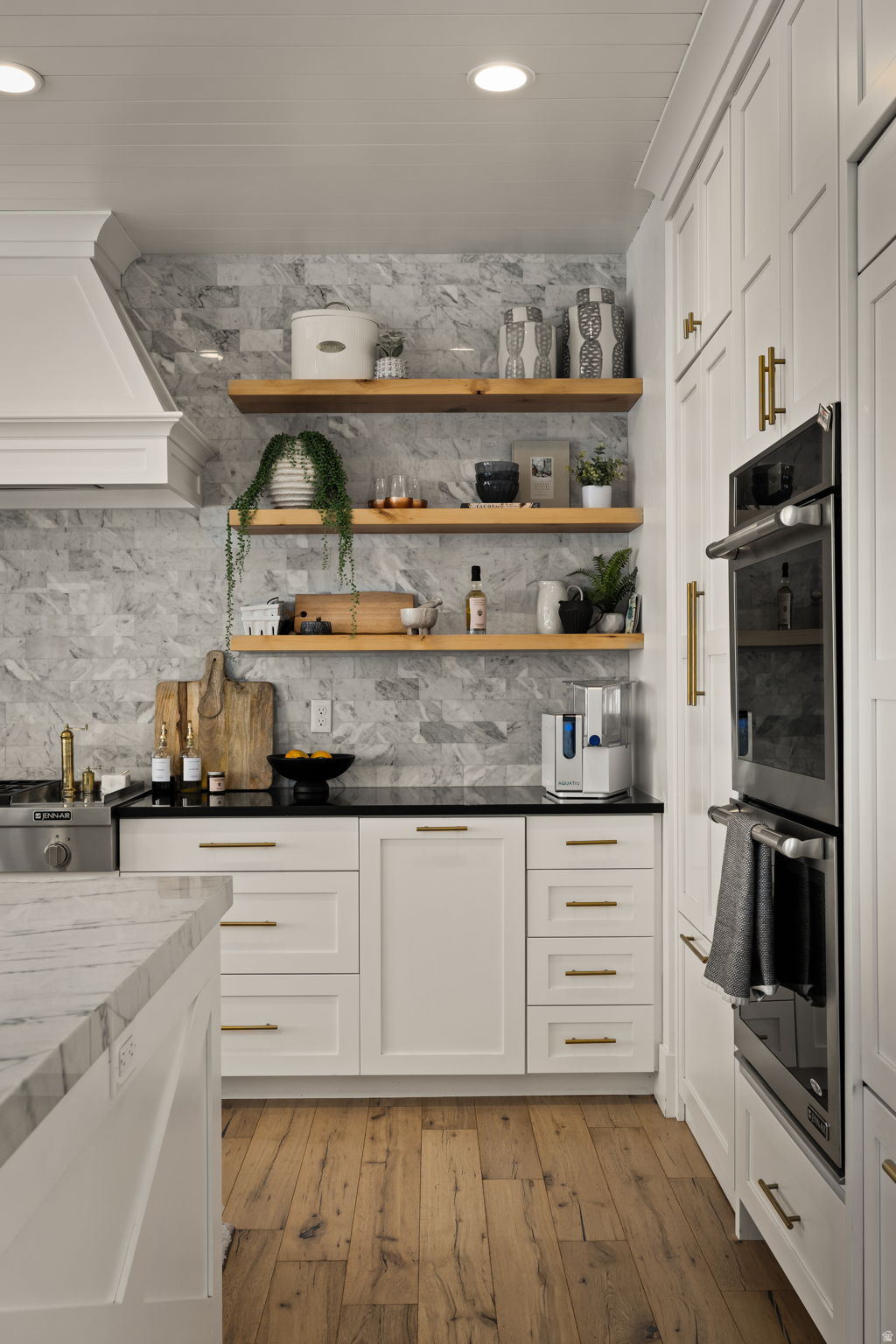 TRAVERSE MOUNTAIN - Residential