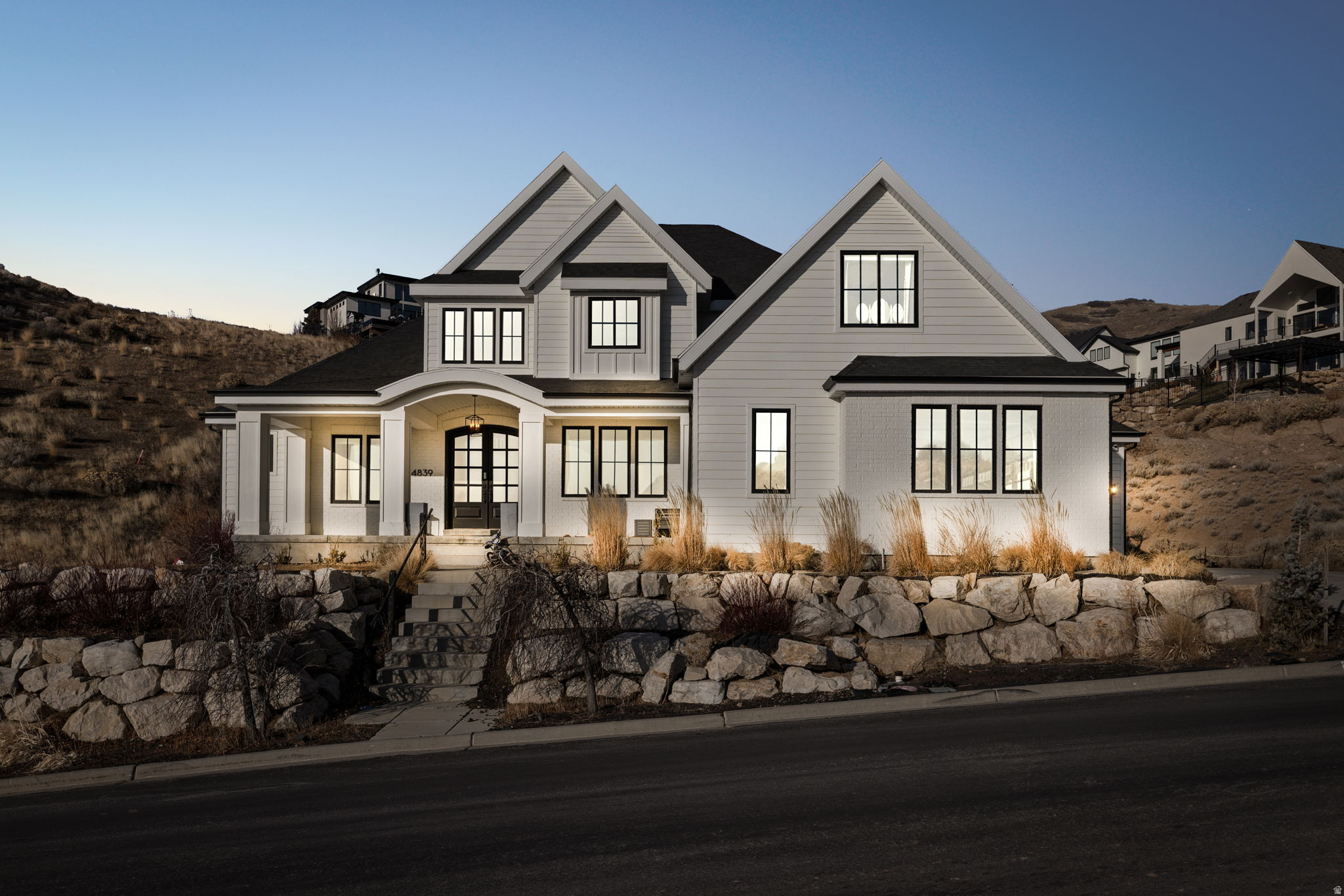 TRAVERSE MOUNTAIN - Residential