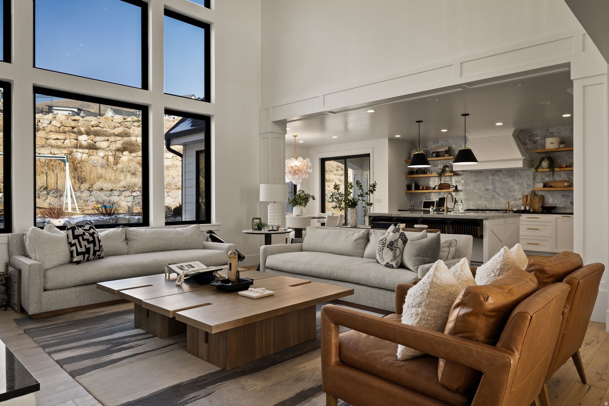 TRAVERSE MOUNTAIN - Residential