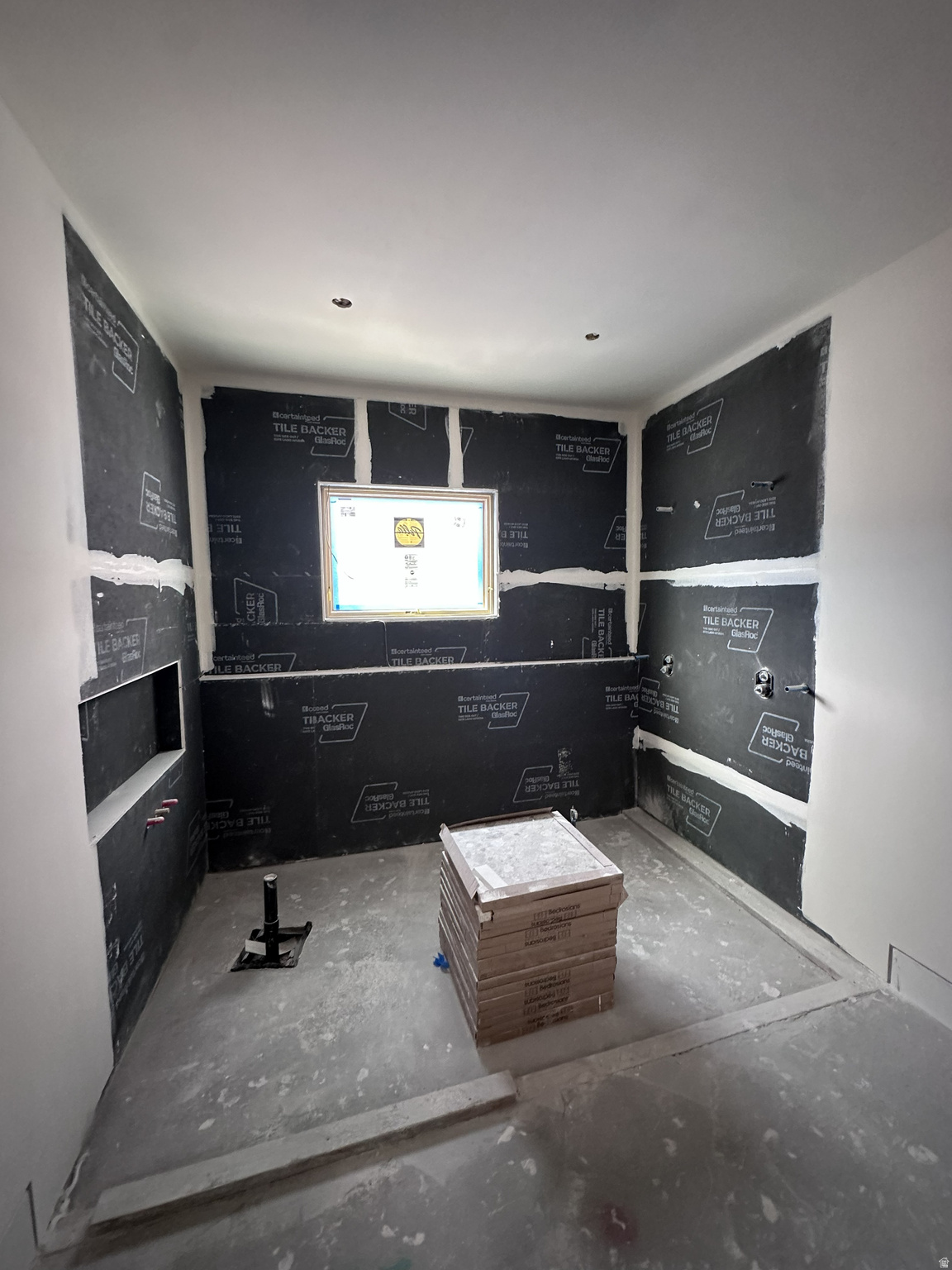 RED LEDGES - Residential