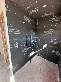 RED LEDGES - Residential