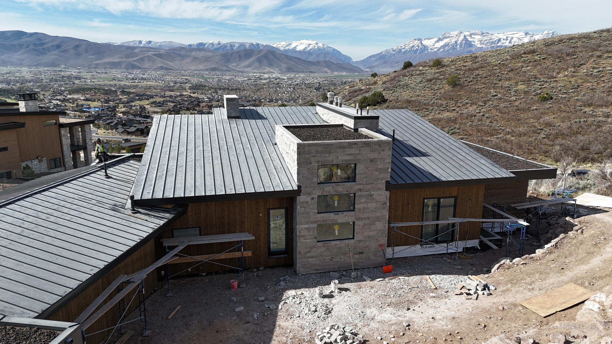 RED LEDGES - Residential