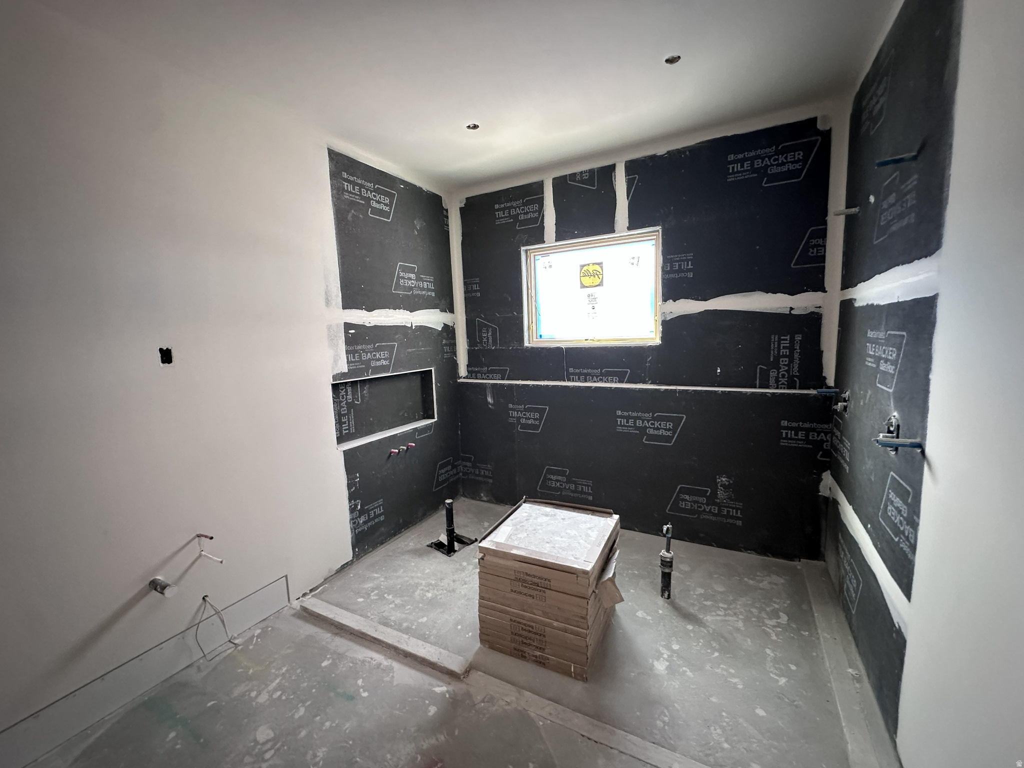 RED LEDGES - Residential