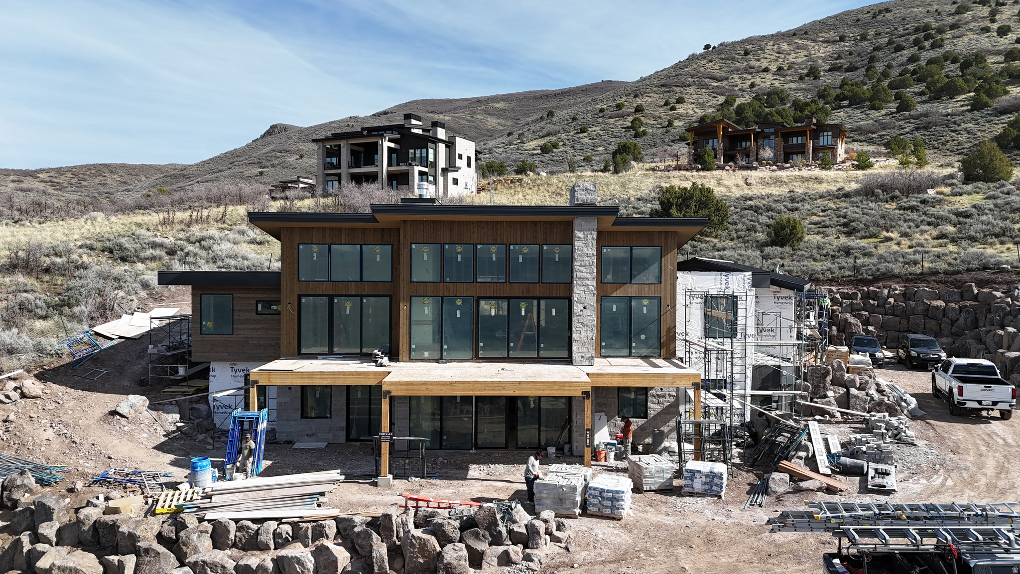 RED LEDGES - Residential