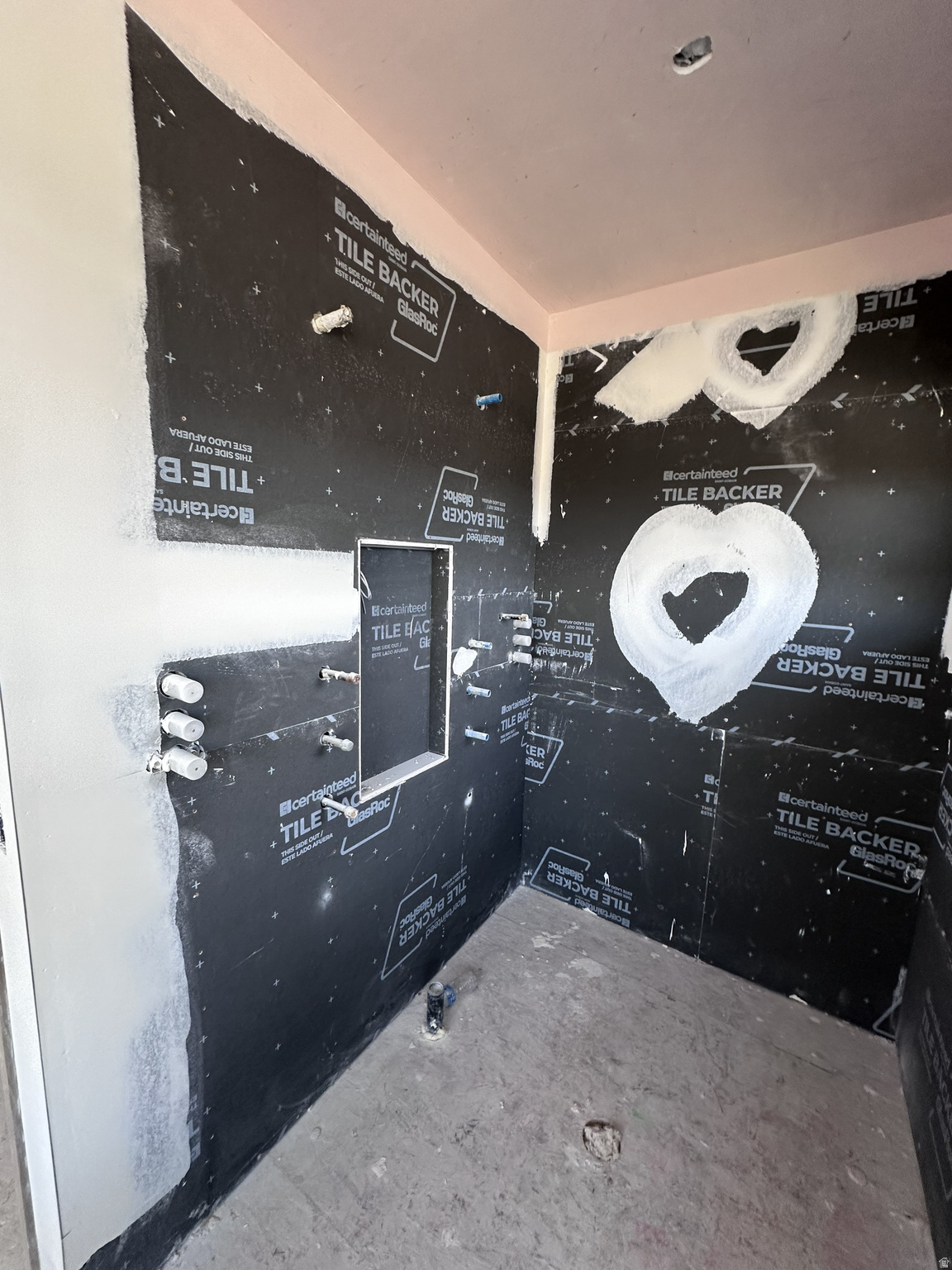 RED LEDGES - Residential