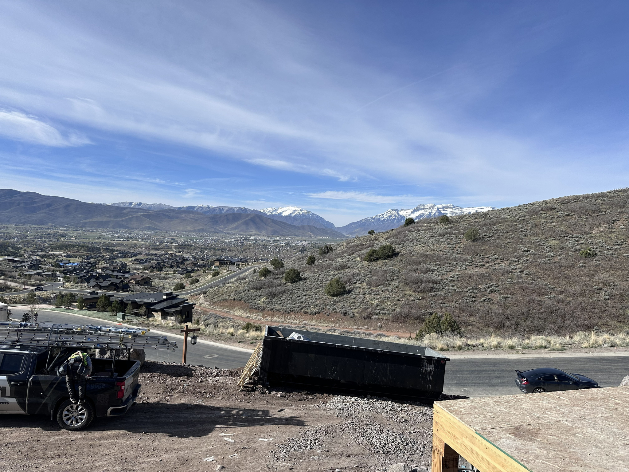 RED LEDGES - Residential