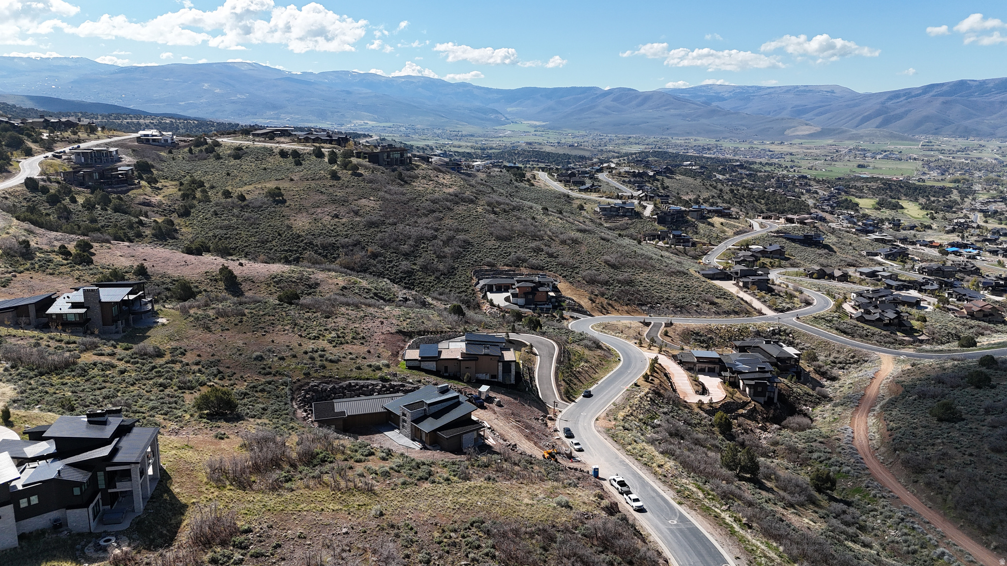 RED LEDGES - Residential
