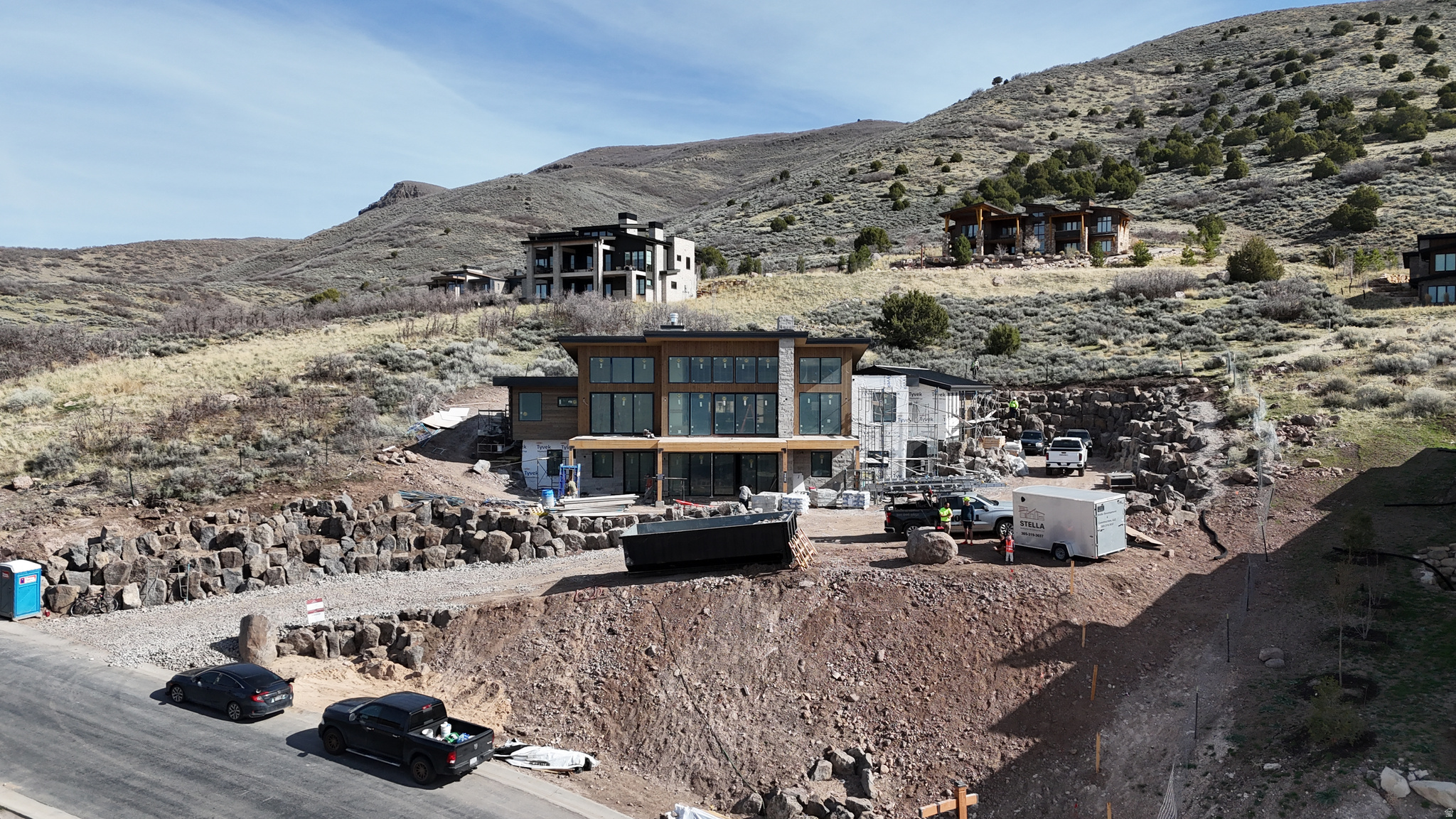 RED LEDGES - Residential