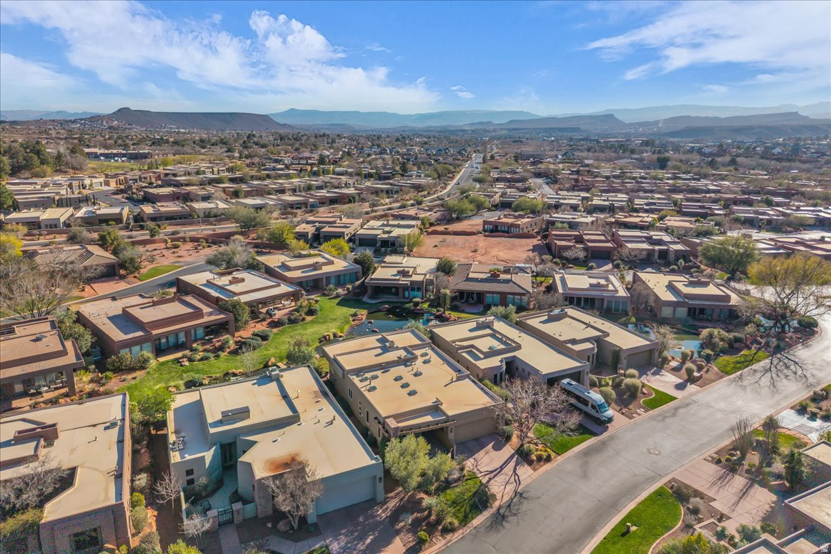 PAIUTE SPRINGS AT ENTRADA - Residential