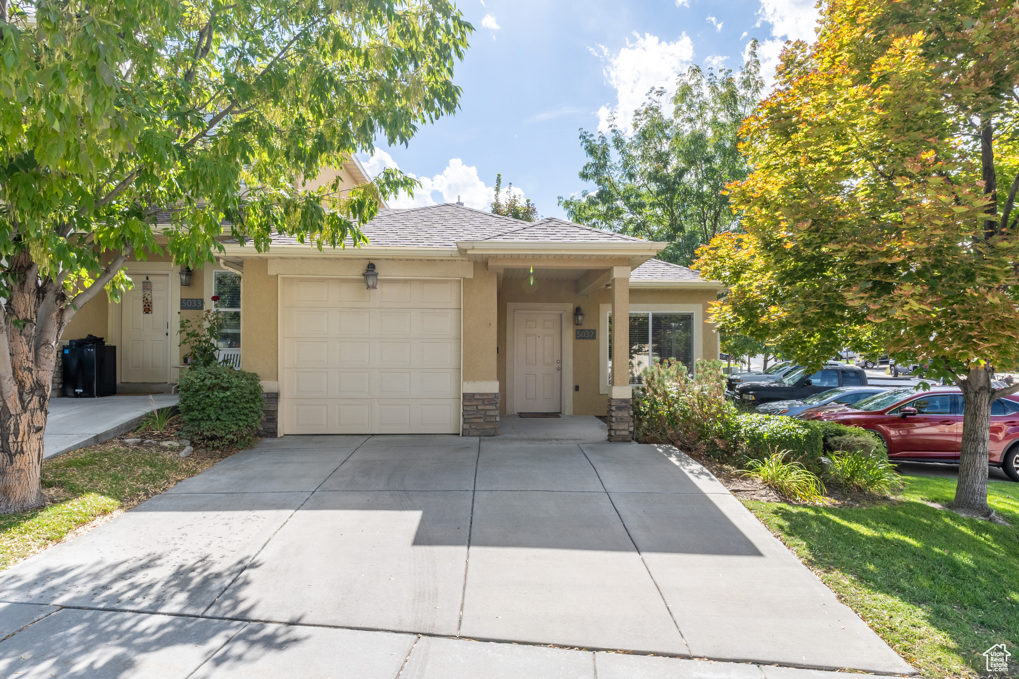 5037 W Boulder Crest Dr, Herriman, Utah image 1