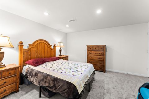 Tiny photo for 1563 E MOUNTAIN VIEW DR, Spanish Fork, UT 84660 (MLS # 2133929)