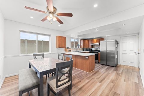 Tiny photo for 1563 E MOUNTAIN VIEW DR, Spanish Fork, UT 84660 (MLS # 2133929)