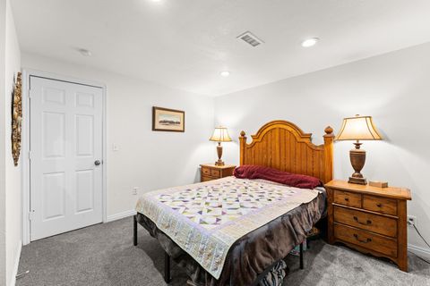 Tiny photo for 1563 E MOUNTAIN VIEW DR, Spanish Fork, UT 84660 (MLS # 2133929)