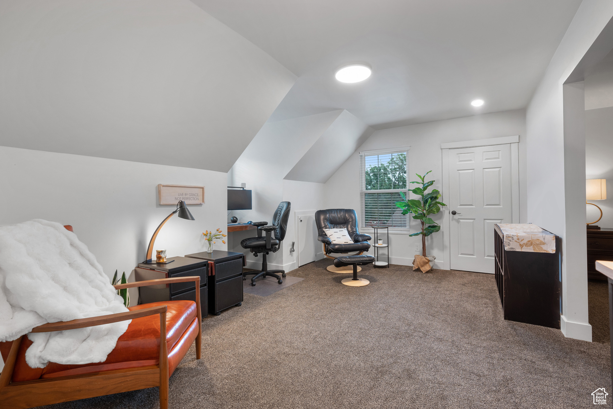 LINCOLN GARDENS - Residential