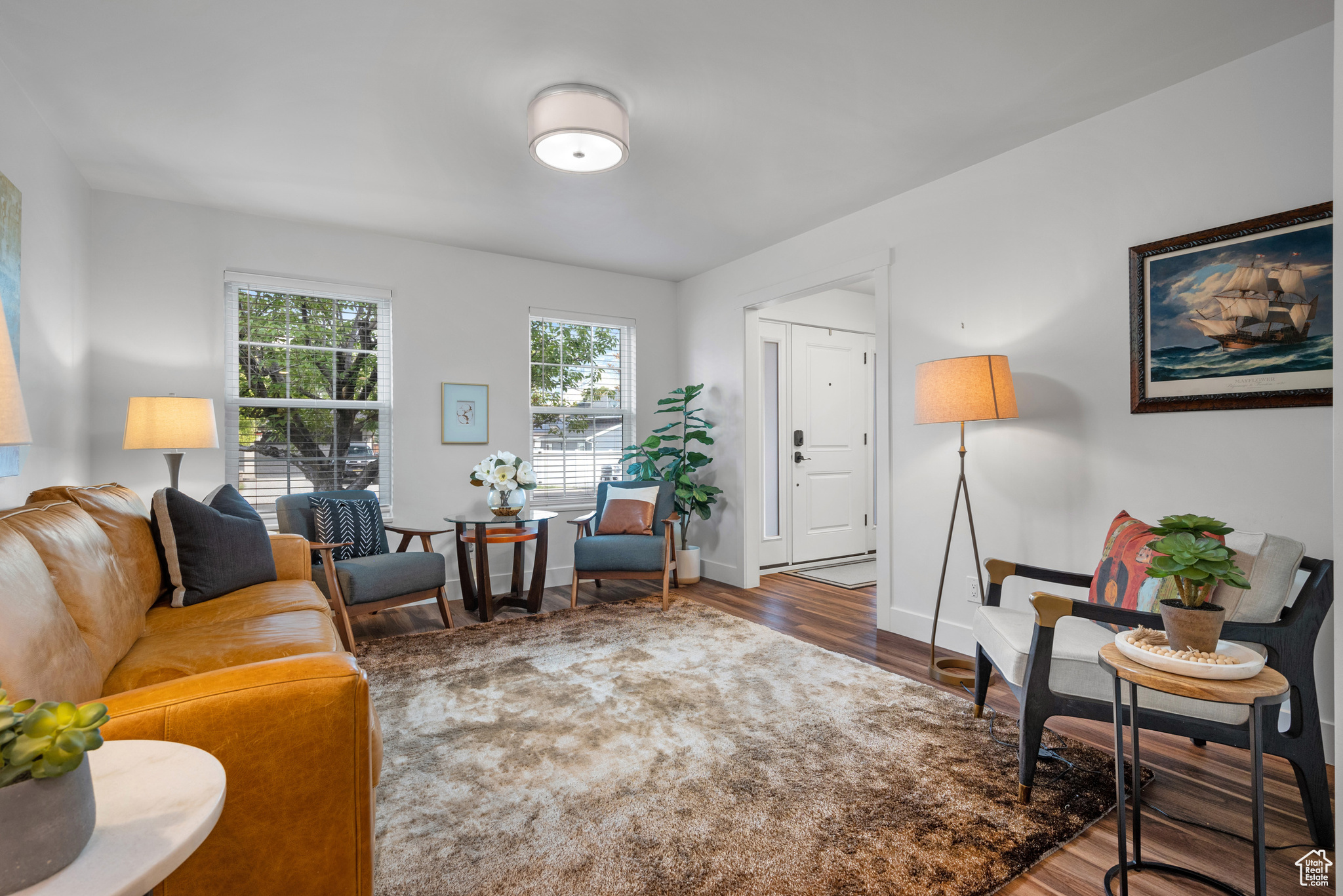 LINCOLN GARDENS - Residential