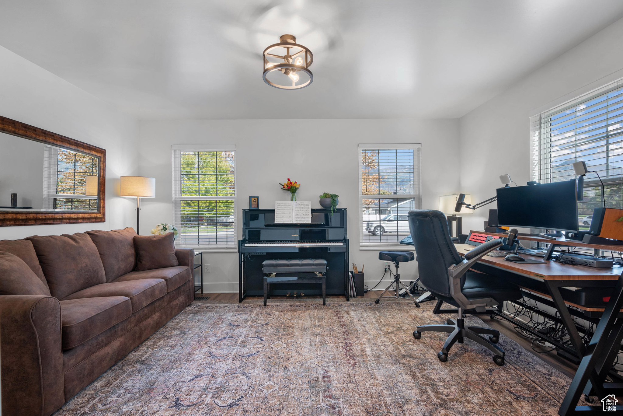 LINCOLN GARDENS - Residential