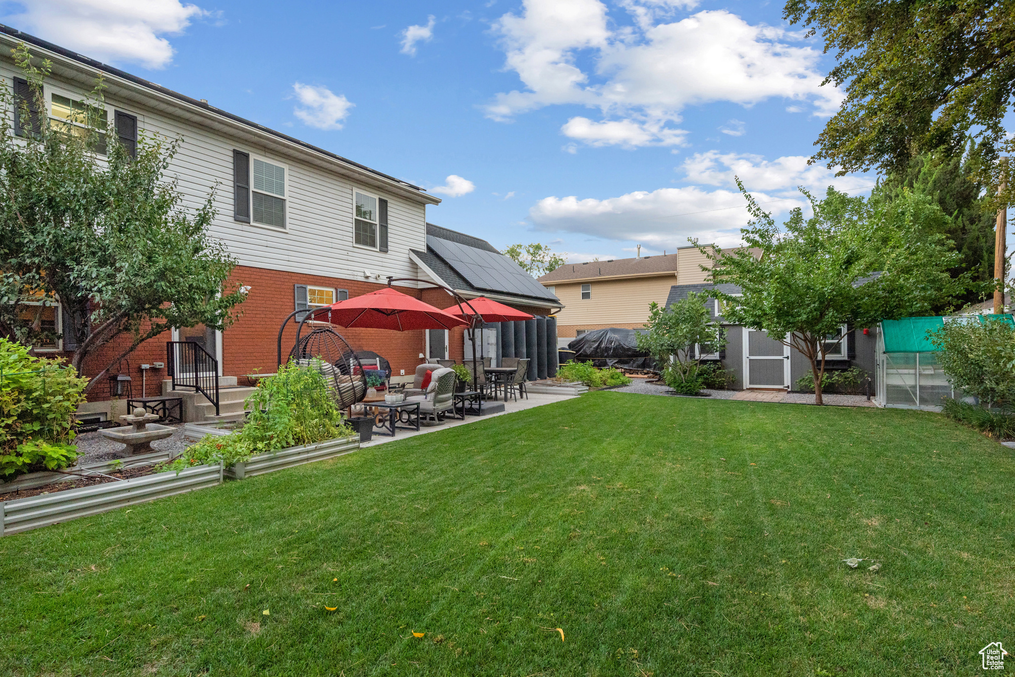 LINCOLN GARDENS - Residential