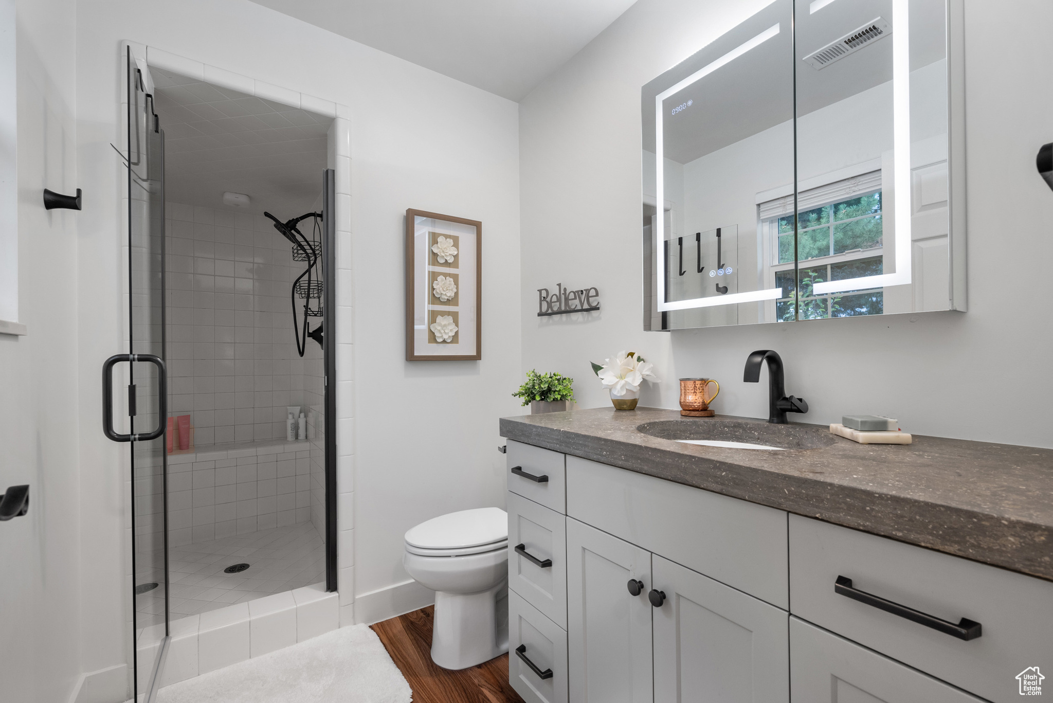 LINCOLN GARDENS - Residential