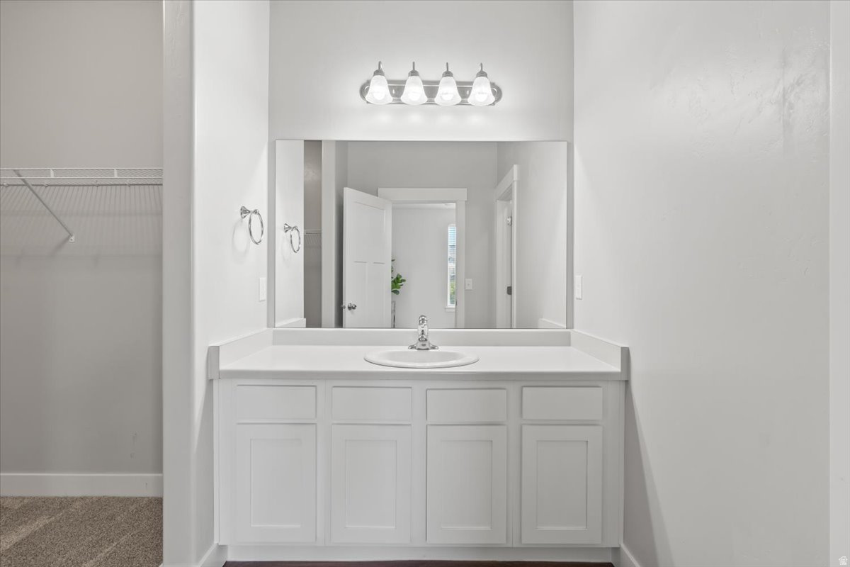 QUAILHILL AT MT SARATOGA - Residential