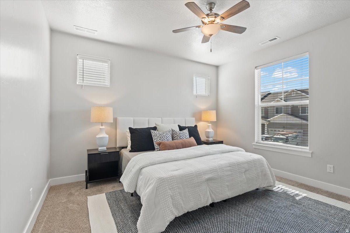 QUAILHILL AT MT SARATOGA - Residential