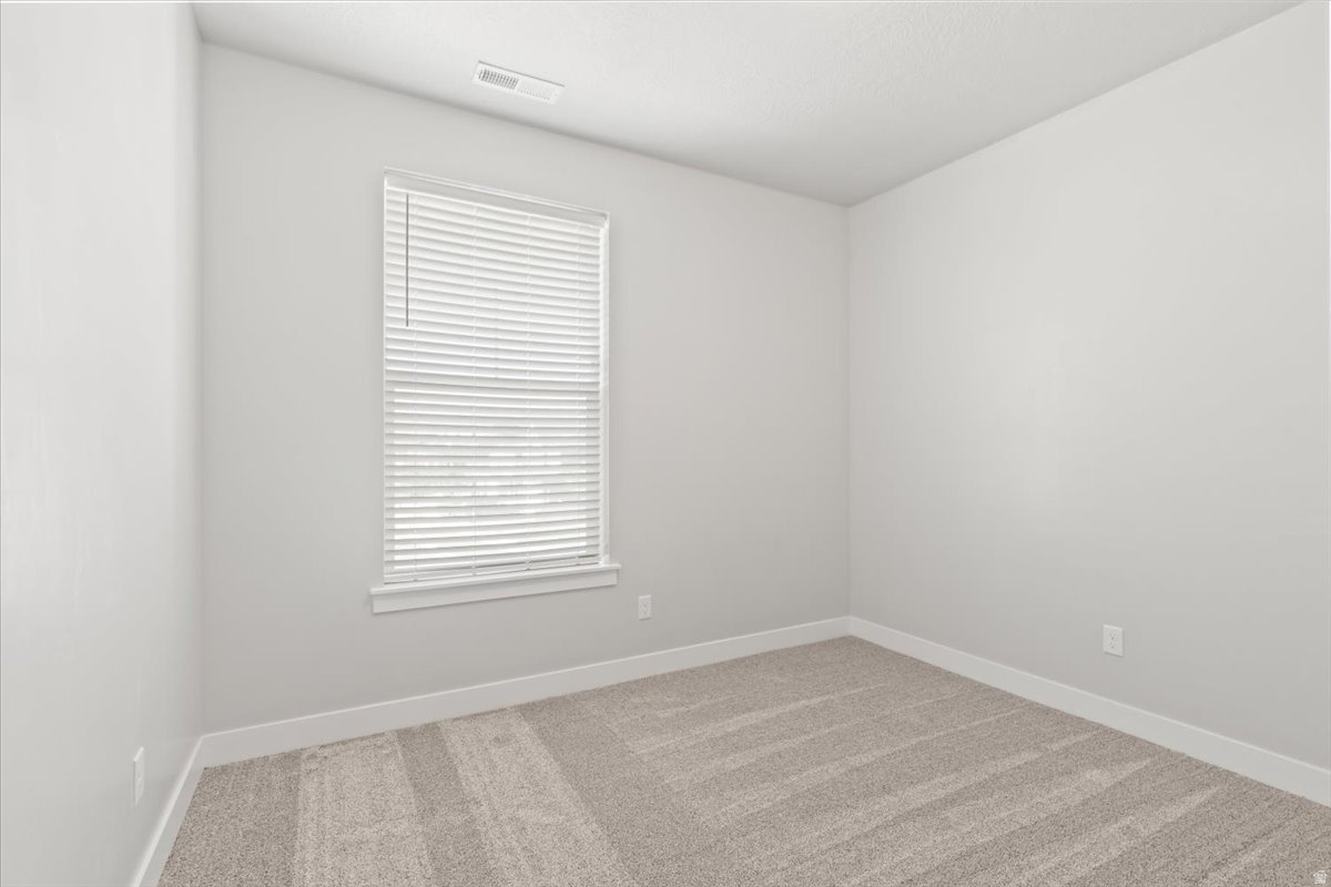 QUAILHILL AT MT SARATOGA - Residential