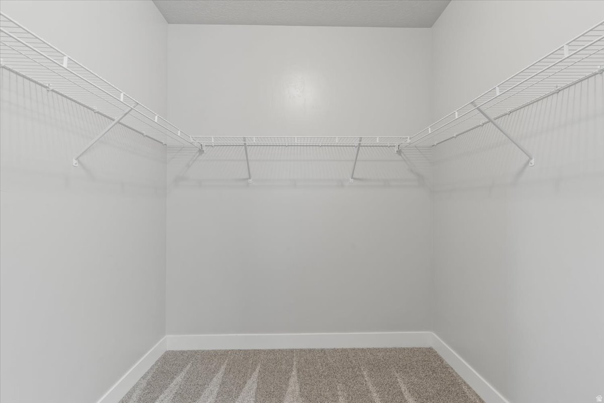 QUAILHILL AT MT SARATOGA - Residential