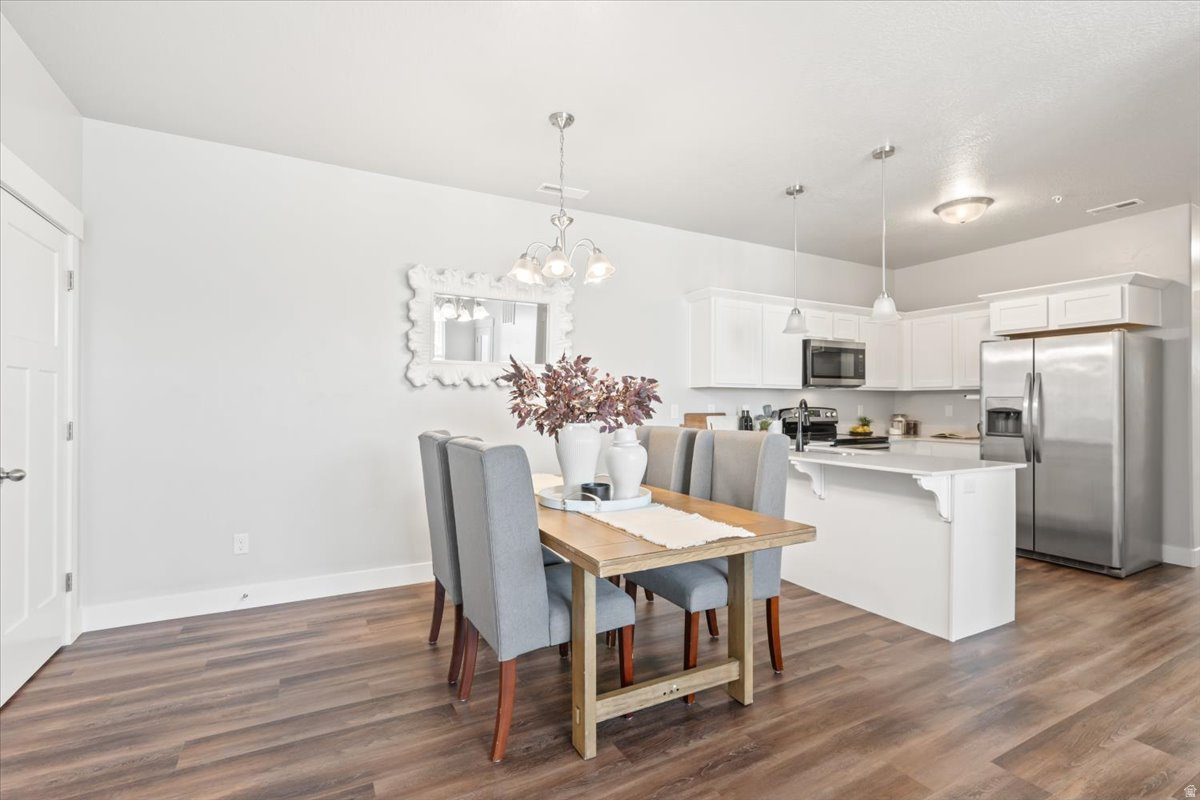 QUAILHILL AT MT SARATOGA - Residential