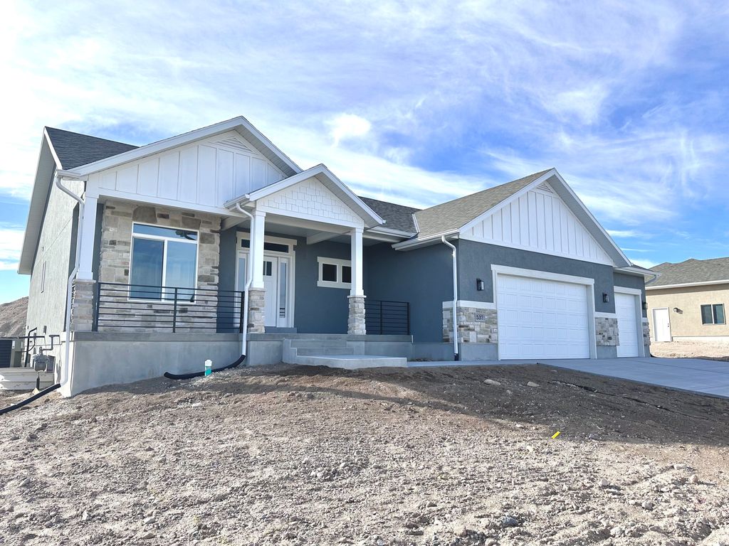 Photo of 159 S FREEDOM WAY #213, Grantsville, UT 84029 (MLS # 2140965)