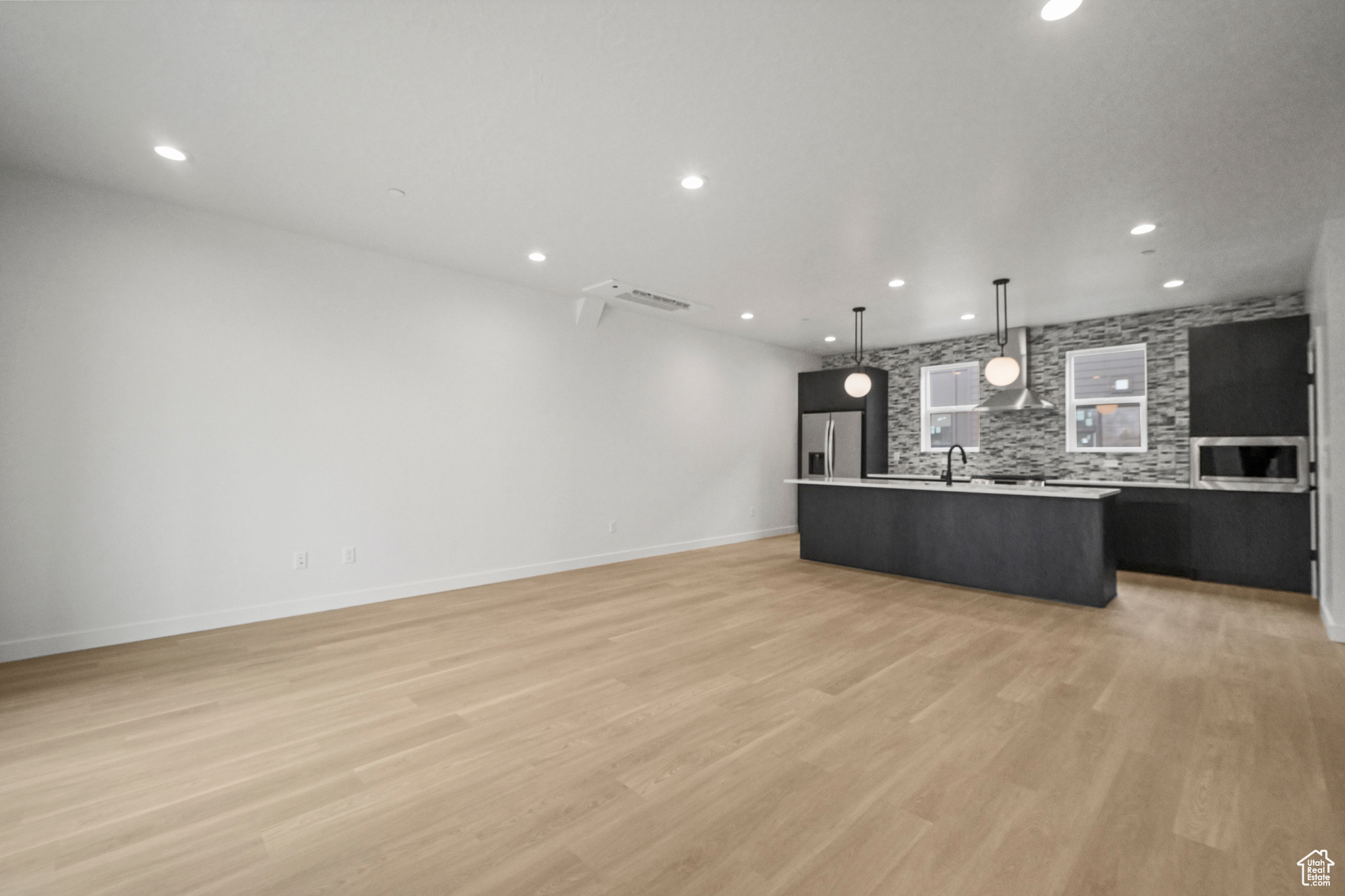 THE MONROE - Residential