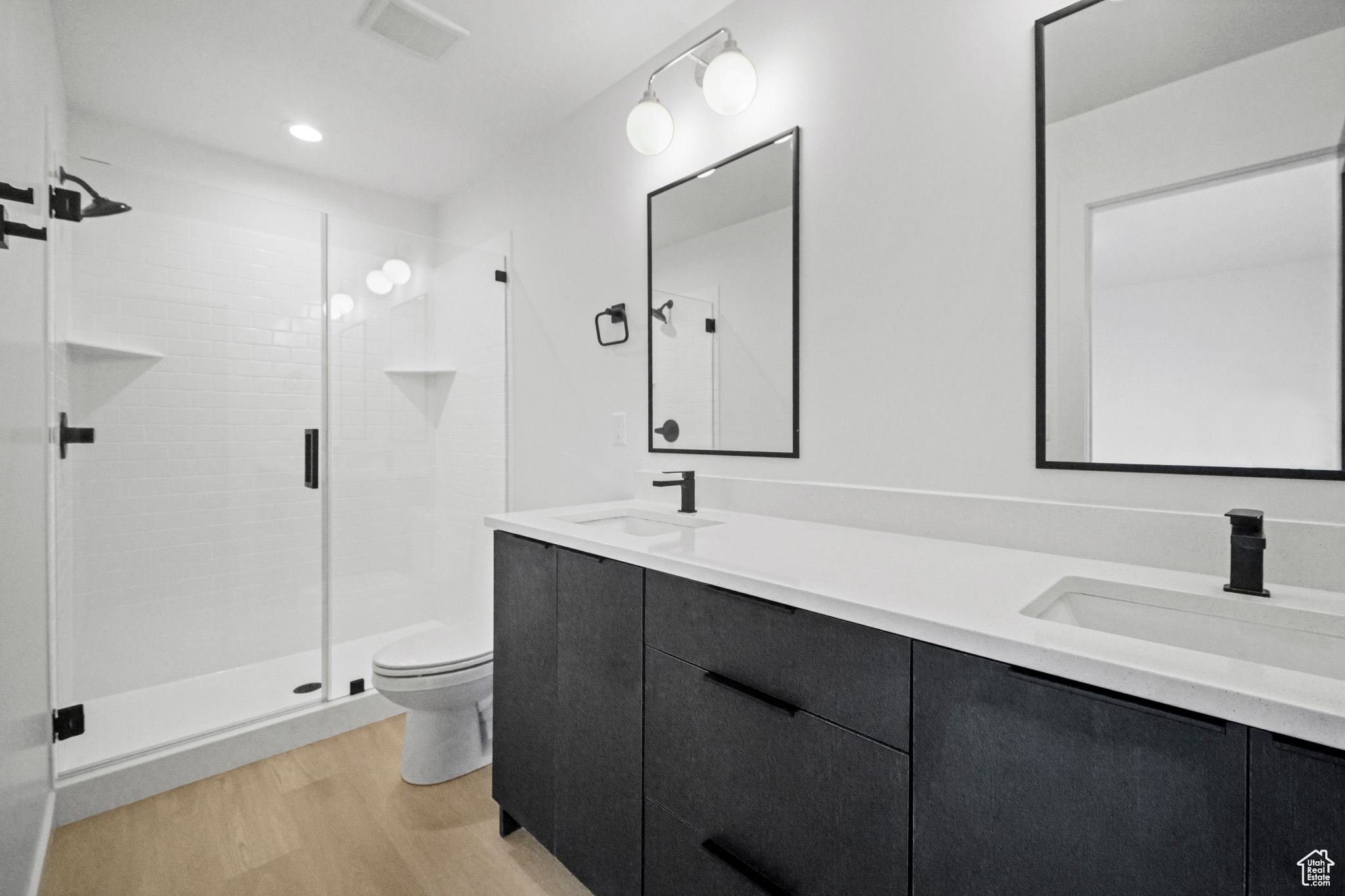 THE MONROE - Residential