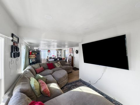 Tiny photo for 313 E VAGABOND DR, Murray, UT 84107 (MLS # 2127373)