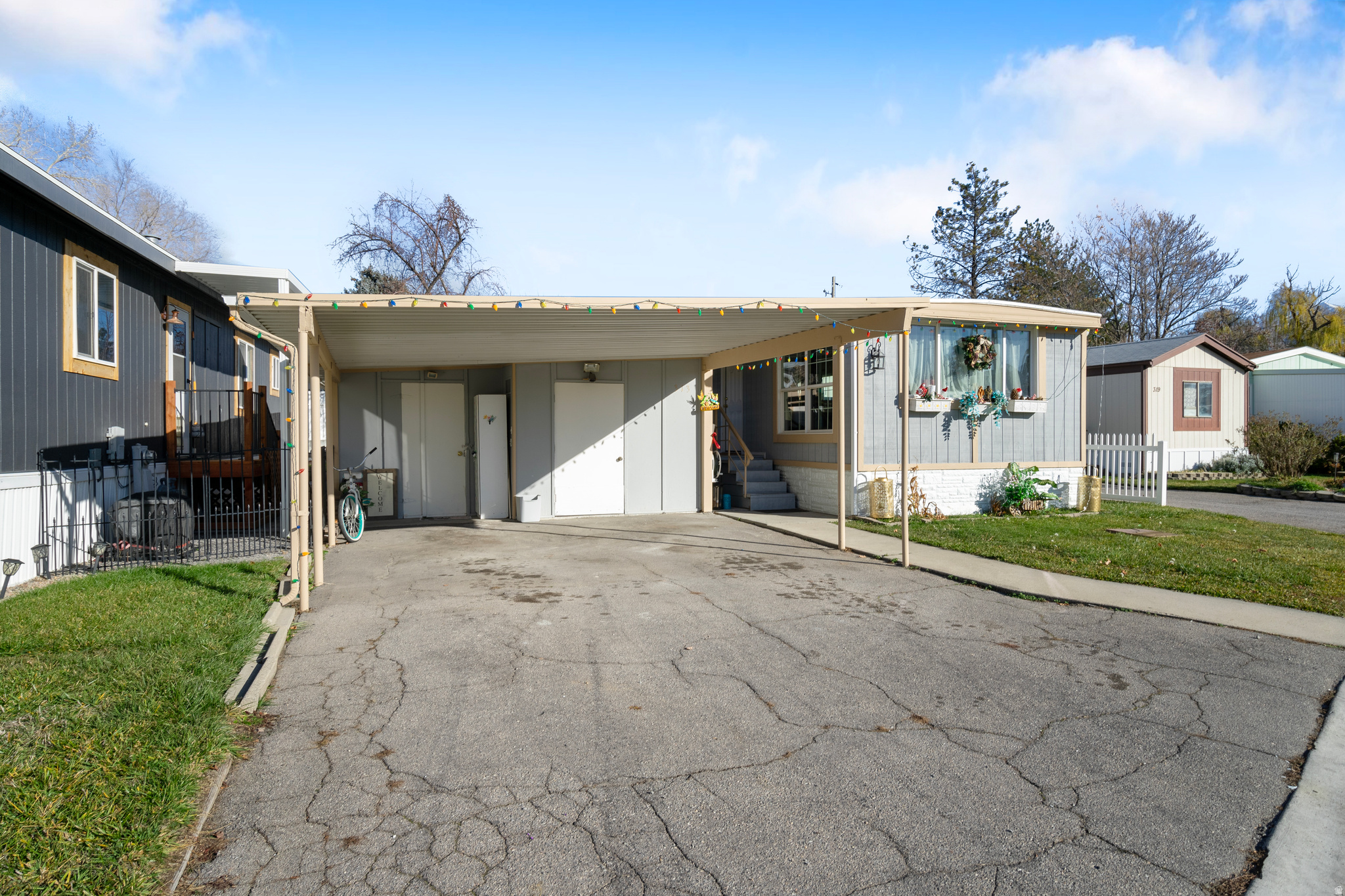 COTTONWOOD COVE - Residential