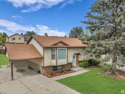 Photo of 4909 W SAKURA CT, West Jordan, UT 84081 (MLS # 2101769)