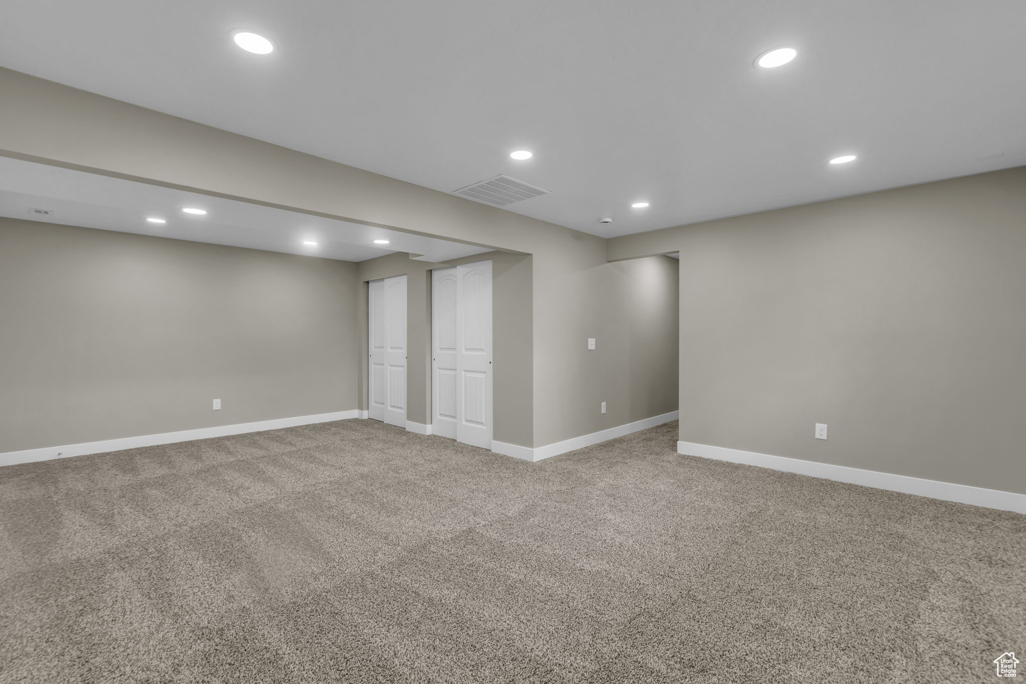 OQUIRRH SHADOWS #15 - Residential