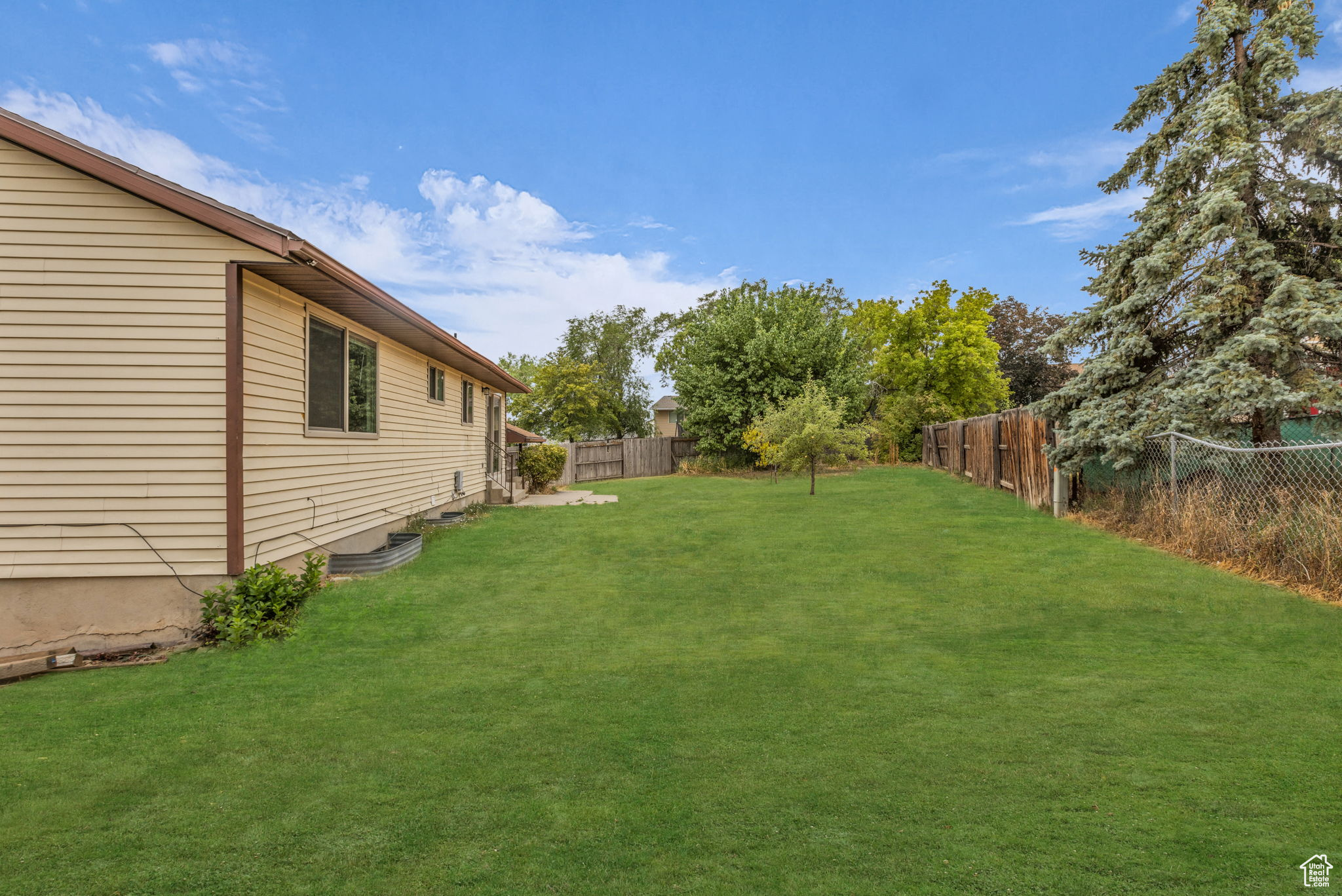 OQUIRRH SHADOWS #15 - Residential