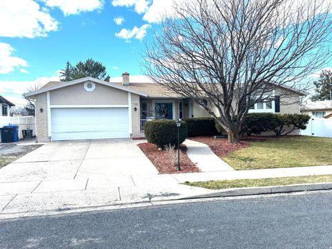 Homes For Sale - 1177 N 680<br/> Cache County, Logan, UT 84341