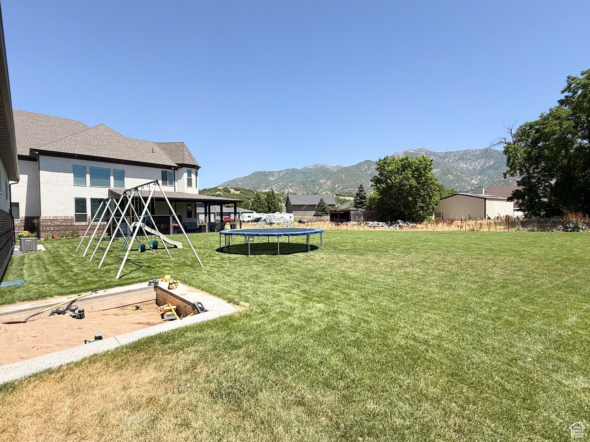 ASPYN ACRES - Residential