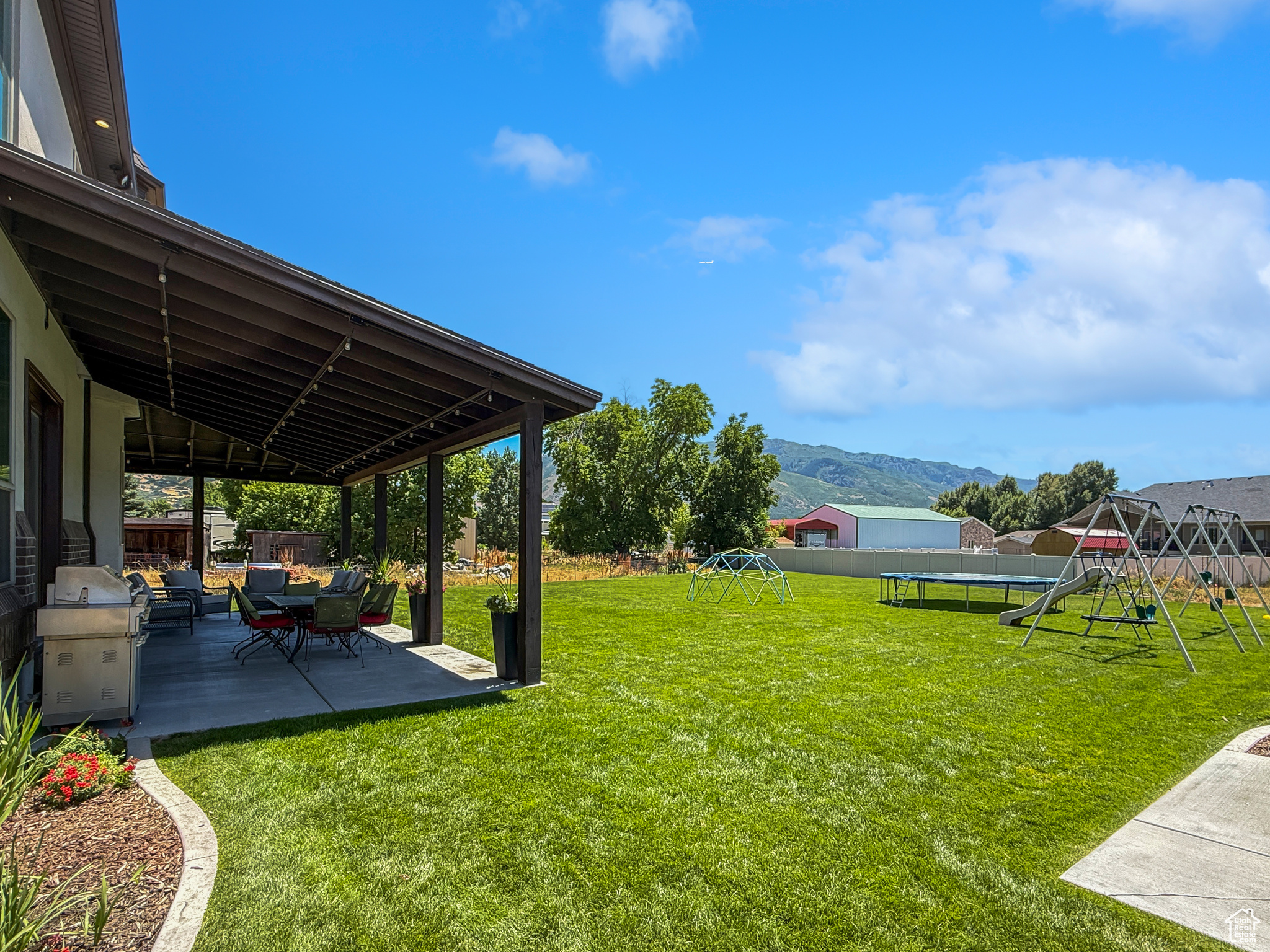 ASPYN ACRES - Residential
