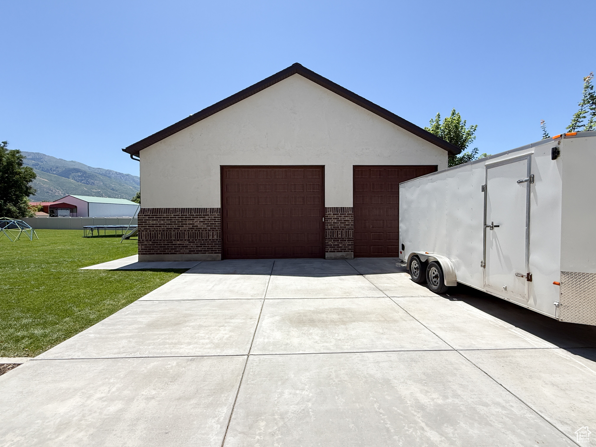 ASPYN ACRES - Residential