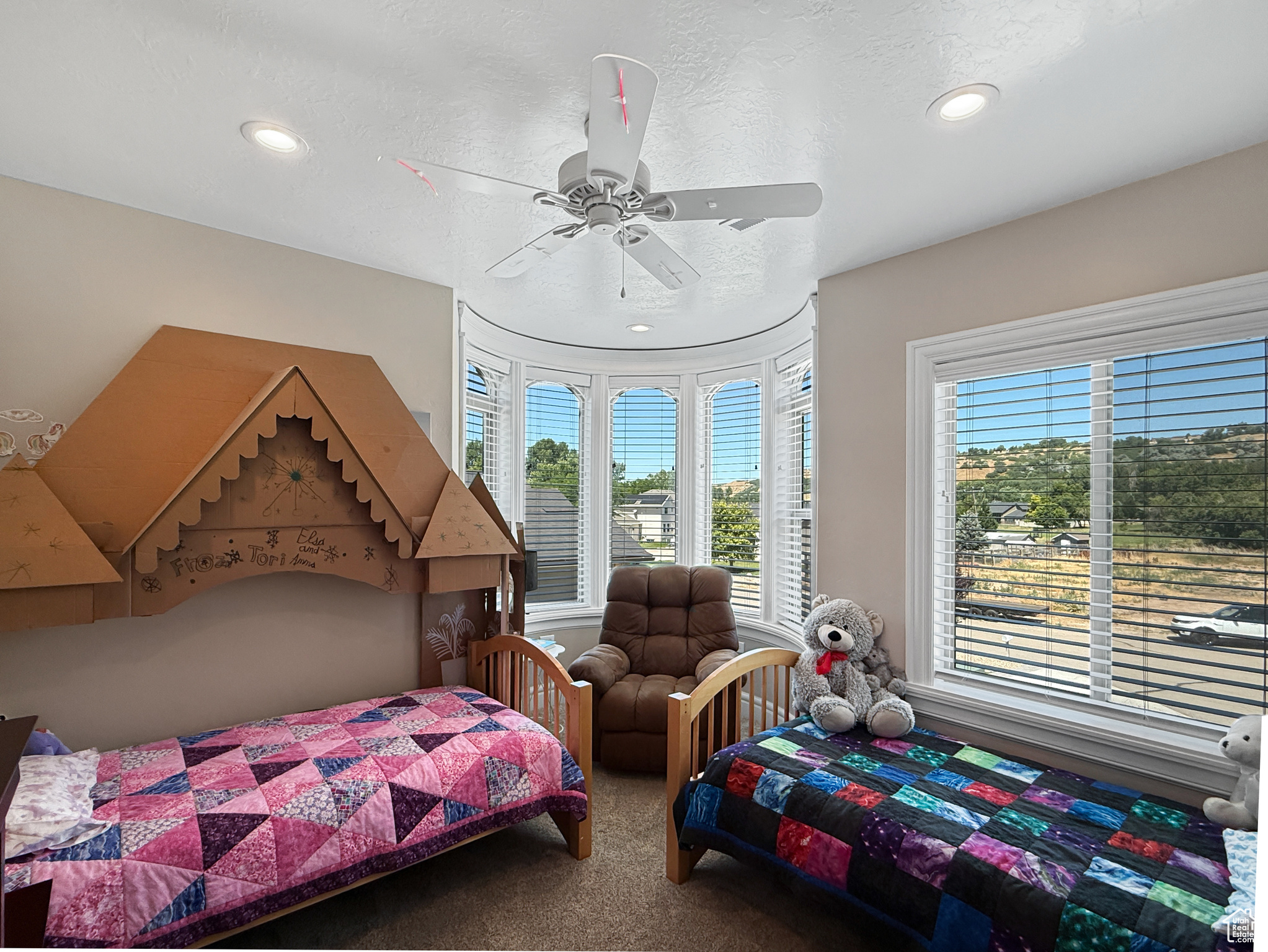 ASPYN ACRES - Residential