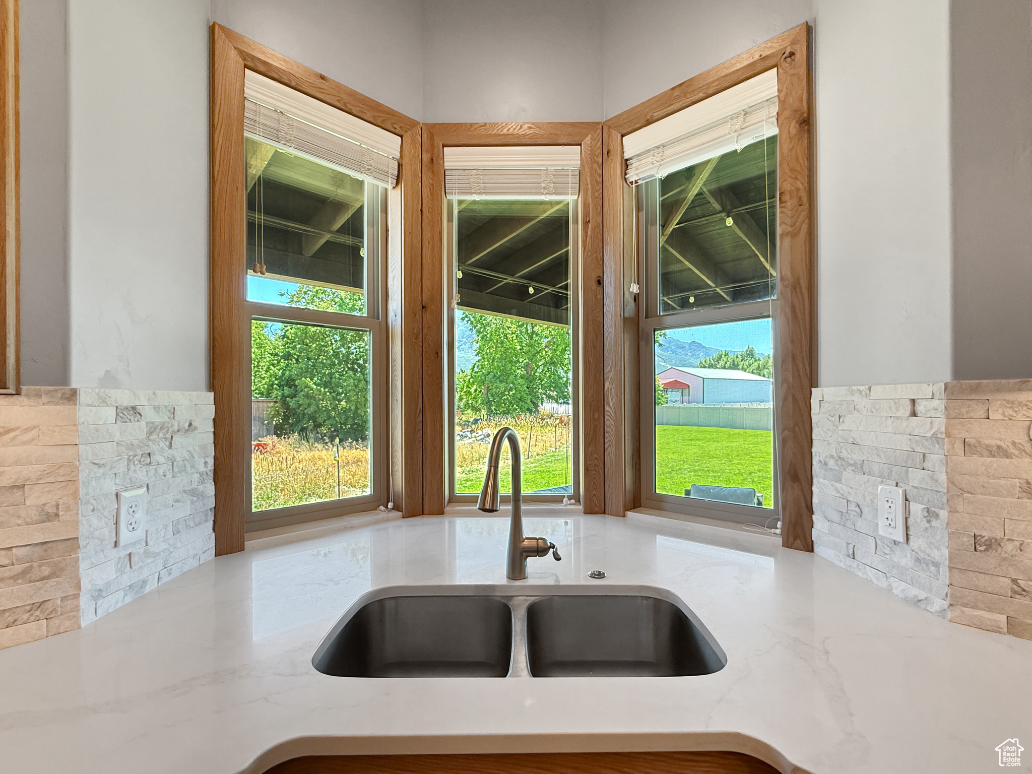 ASPYN ACRES - Residential