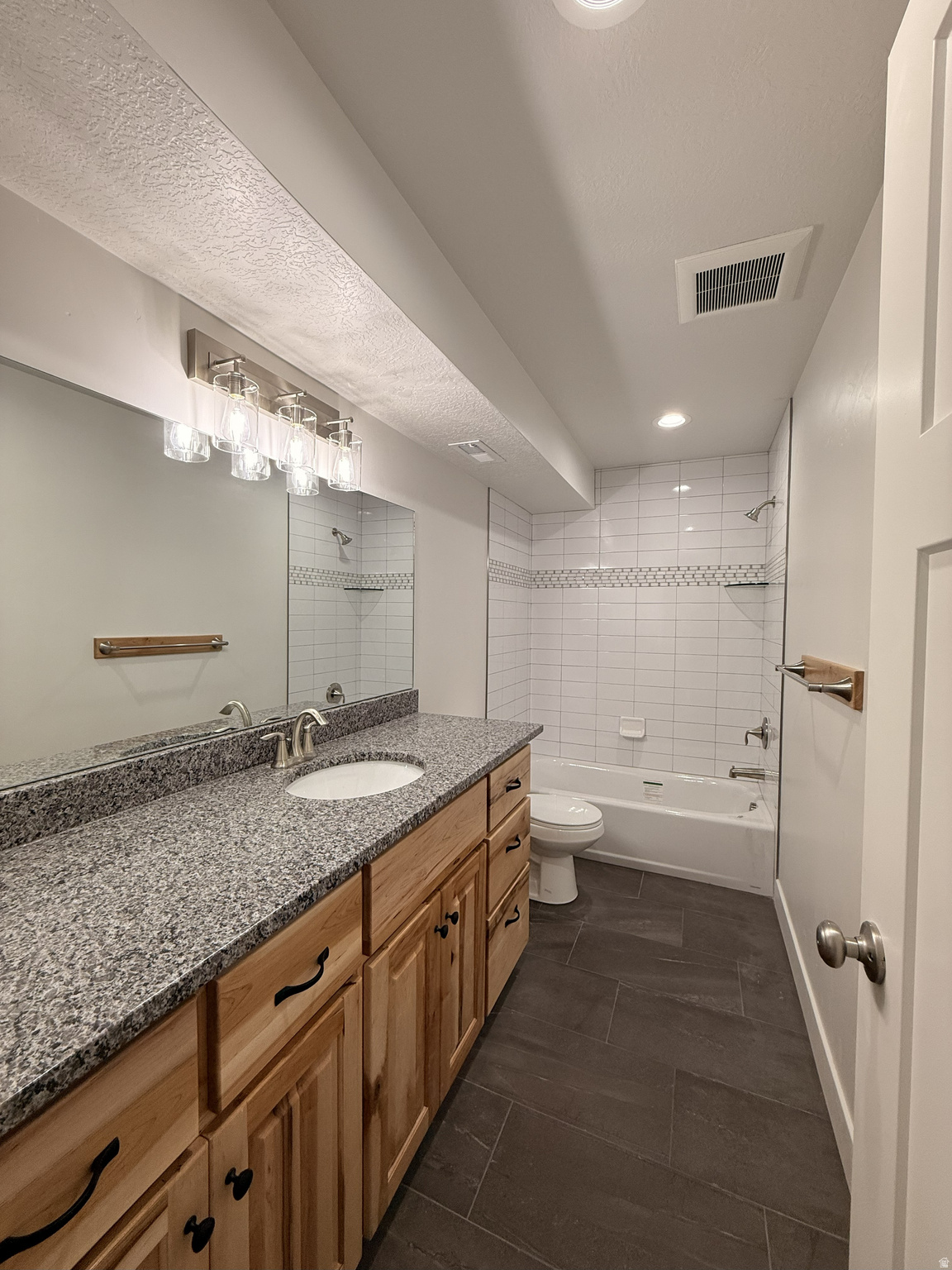 CEDAR BLUFFS SUBDIVISION, PHASE 2 LOT 16 - Residential